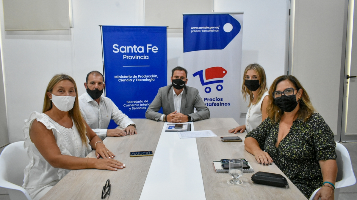 El secretario de Comercio Interior y Servicios, Juan Marcos Aviano, encabezó la reunión.