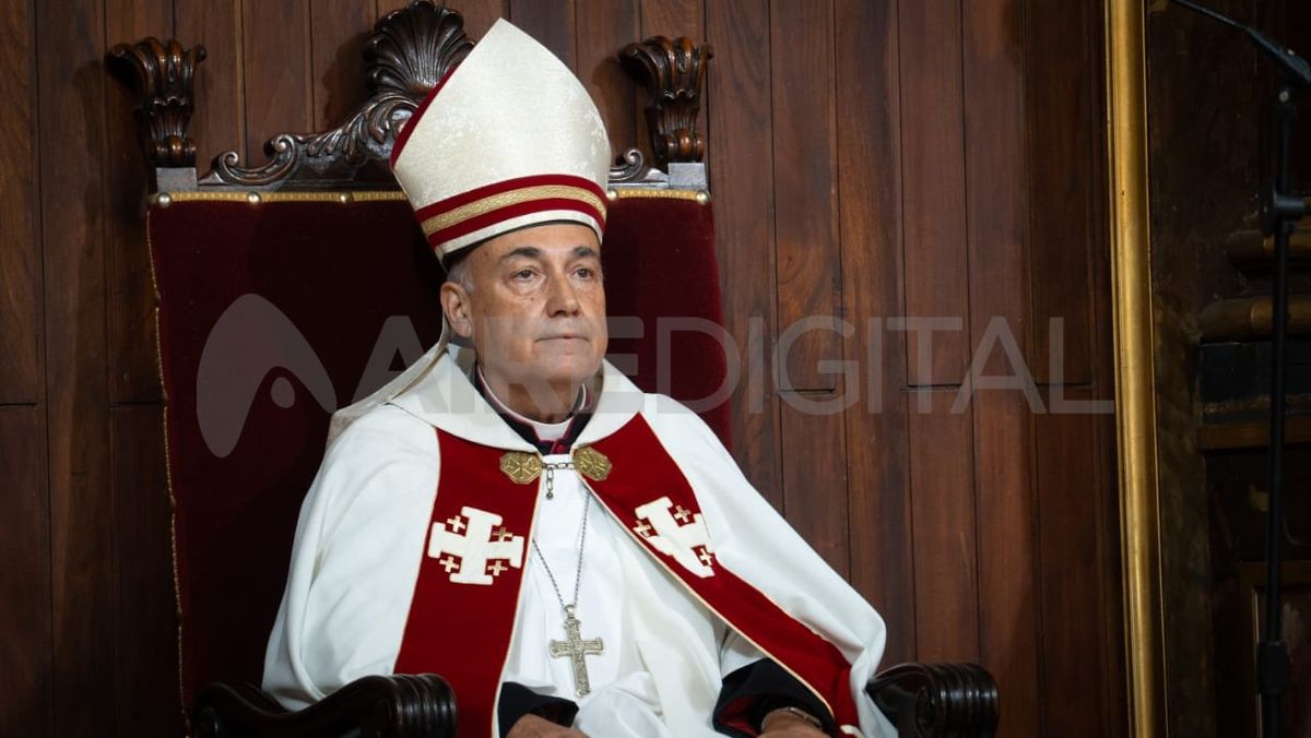 Sergio Fenoy, arzobispo de Santa Fe. Sergio Fenoy, arzobispo de Santa Fe.
