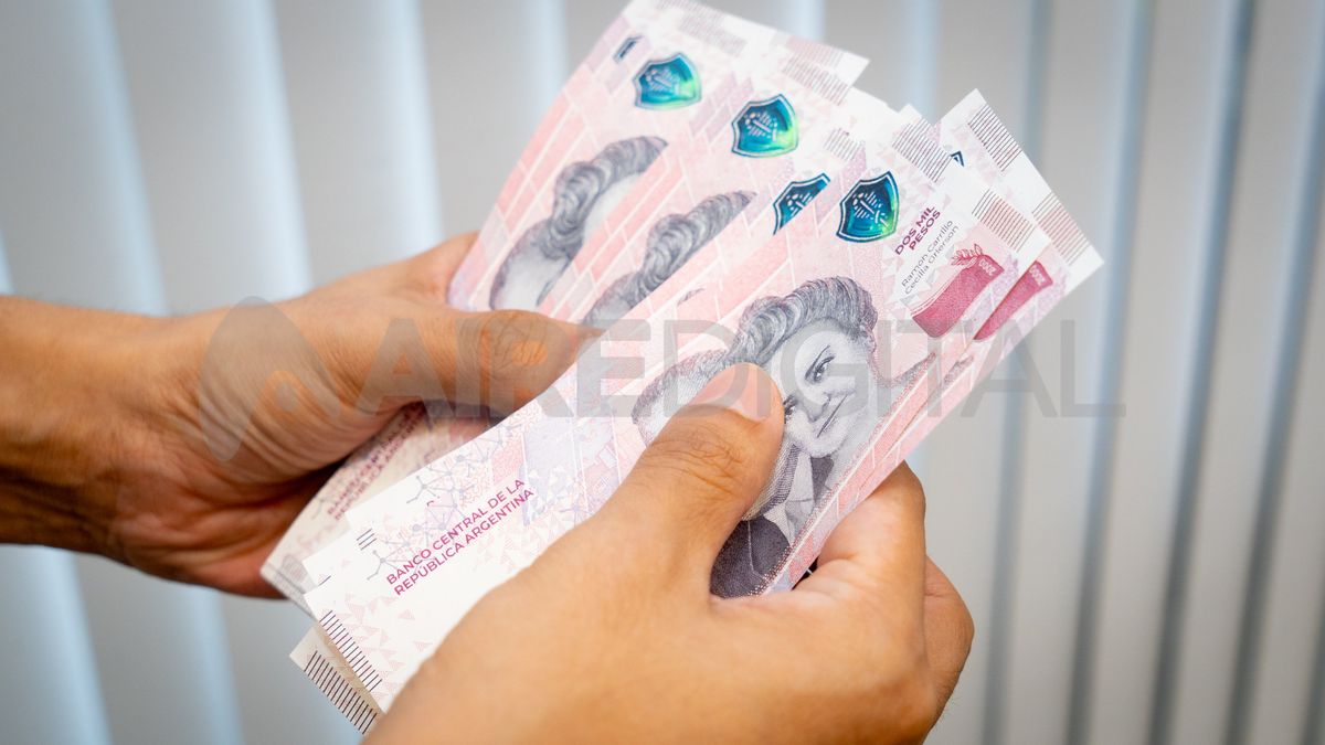 Finalmente salió a la cancha el nuevo ejemplar que ya está disponible en Santa Fe. Finalmente salió a la cancha el nuevo ejemplar que ya está disponible en Santa Fe.