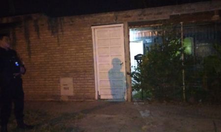 El cuerpo de Nora Escobar estaba enterrado en el patio de una vivienda ubicada en calle Liniers al 1700 de Granadero Baigorria. El cuerpo de Nora Escobar estaba enterrado en el patio de una vivienda ubicada en calle Liniers al 1700 de Granadero Baigorria.