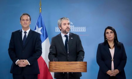 Gonzalo Blumel, ministro del Interior y Seguridad Pública de Chile. Gonzalo Blumel, ministro del Interior y Seguridad Pública de Chile.