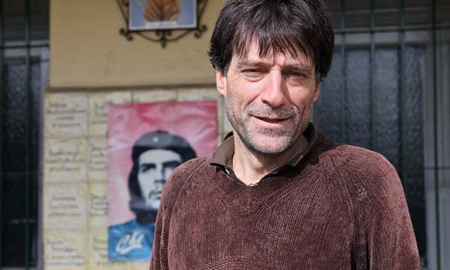 Nueva polémica con el cura que le negó alimentos a votantes de Milei Nueva polémica con el cura que le negó alimentos a votantes de Milei