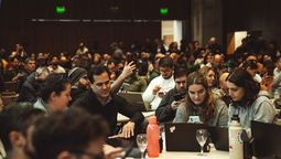 altText(AI Weekend: el evento donde la creatividad y la inteligencia artificial entran en acción)}