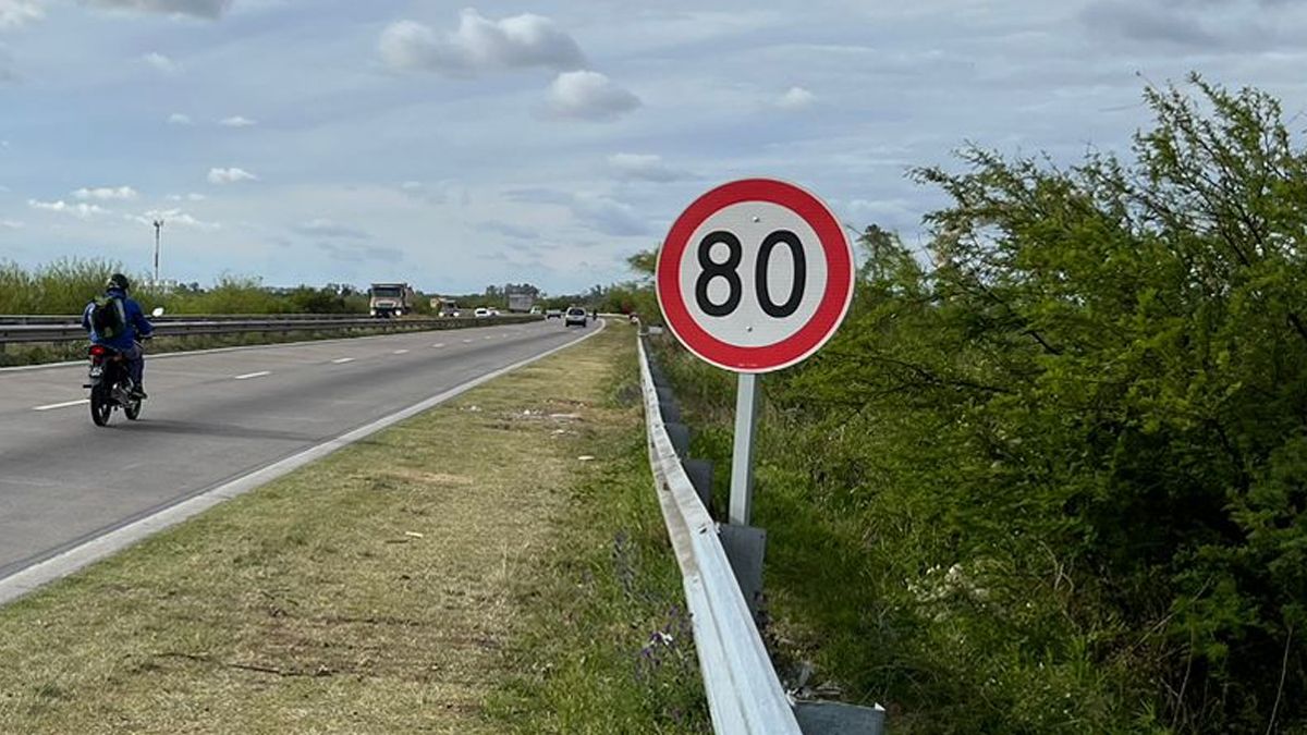 La velocidad máxima en la Circunvalación de Santa Fe varía de acuerdo a los tramos.