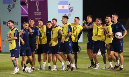El plantel del seleccionado argentino ilusiona en el Mundial de Qatar 2022. El plantel del seleccionado argentino ilusiona en el Mundial de Qatar 2022.