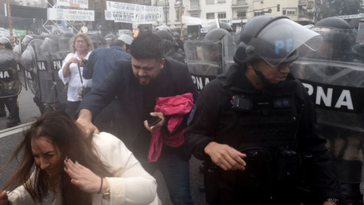 Los uniformados