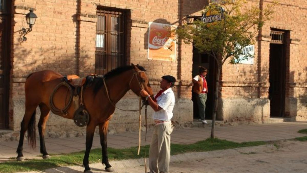 Los Reartes, un pueblo que conserva sus tradiciones criollas mientras ofrece múltiples propuestas.