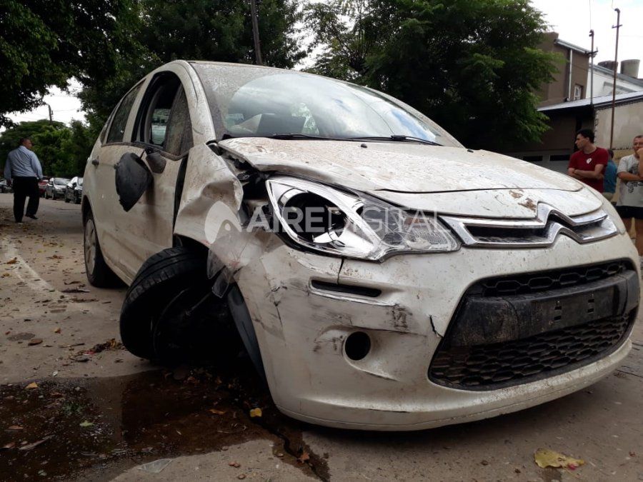 Tras una extensa persecución recuperaron el auto robado durante la entradera de María Selva