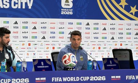 Lionel Scaloni analizó en conferencia de prensa la victoria de Argentina ante Argelia. Lionel Scaloni analizó en conferencia de prensa la victoria de Argentina ante Argelia.