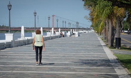 miercoles agradable en santa fe: cielo despejado y maxima de 30° miercoles agradable en santa fe: cielo despejado y maxima de 30°