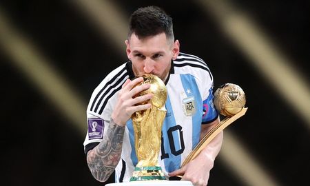 Lionel Messi habló de su familia, el desarraigo y sus ideas para traer más figuras de renombre a la MLS. Lionel Messi habló de su familia, el desarraigo y sus ideas para traer más figuras de renombre a la MLS.
