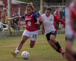 Las Tatengas estuvieron dos veces en ventaja, pero las Diablas lo igualaron sobre el final del partido. Las Tatengas estuvieron dos veces en ventaja, pero las Diablas lo igualaron sobre el final del partido.