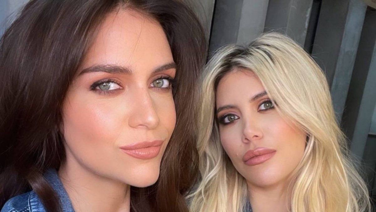 Las hermanitas Nara.