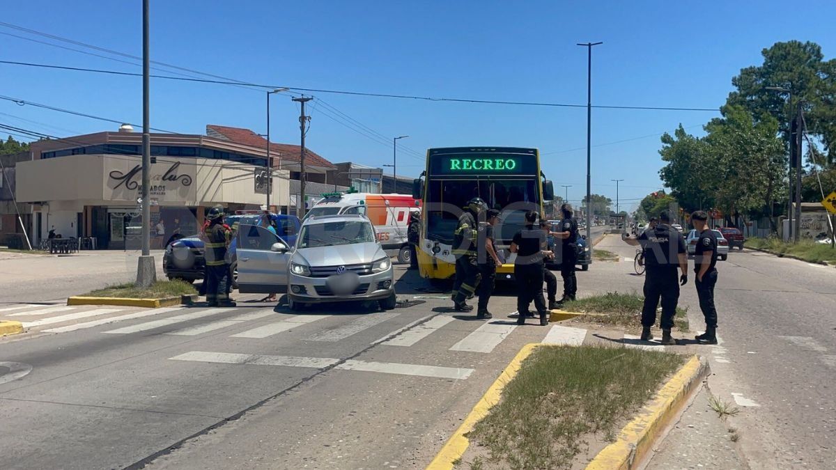 El accidente se produjo en Avenida Blas Parera y Regimiento 12 de Infanteria.