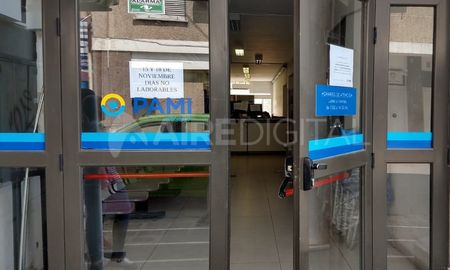 En el departamento La Capital hay 1.381 trabajadores y trabajadoras que dependen del Estado nacional. En el departamento La Capital hay 1.381 trabajadores y trabajadoras que dependen del Estado nacional.