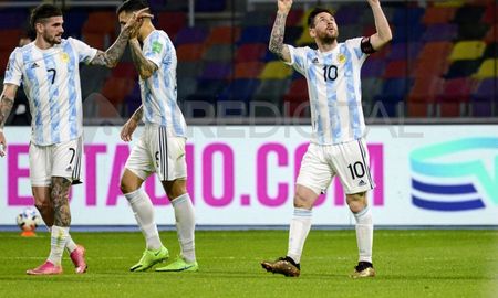 Lionel Messi fue el autor del gol de la Selección Argentina en el empate 1-1 con Chile por las Eliminatorias Sudamericanas. Lionel Messi fue el autor del gol de la Selección Argentina en el empate 1-1 con Chile por las Eliminatorias Sudamericanas.