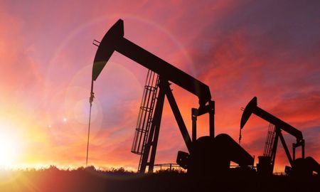 Empresas santafesinas son proveedoras de firmas petroleras que desarrollan exploraciones y explotaciones en la Patagonia argentina. Empresas santafesinas son proveedoras de firmas petroleras que desarrollan exploraciones y explotaciones en la Patagonia argentina.