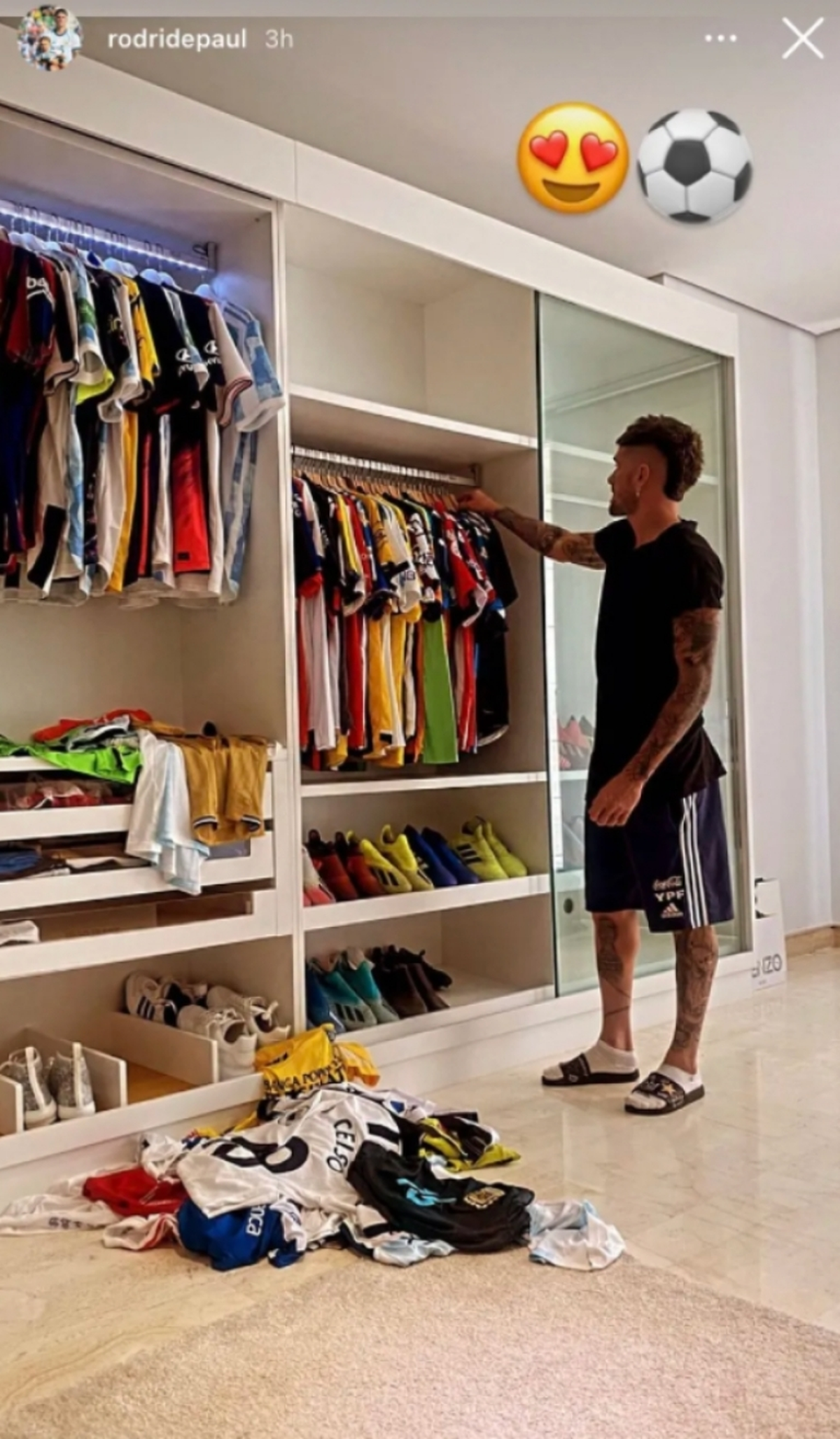 La vivienda de Rodrigo de Paul está ubicada en una zona residencial de Madrid.