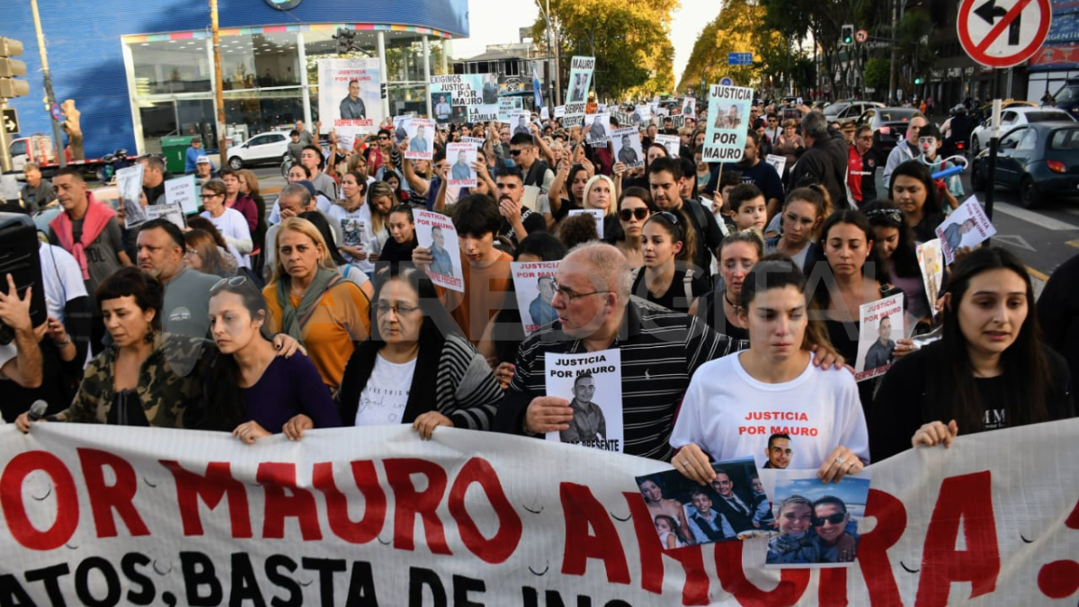 Familiares y amigos de Villamil marcharon en la ciudad de Rosario en reclamo de justicia y seguridad.
