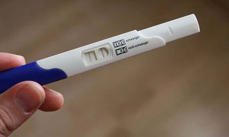 El análisis permite detectar un antígeno específico, cuyo contenido elevado en la sangre del paciente indica que puede desarrollar un tumor maligno en la próstata. El análisis permite detectar un antígeno específico, cuyo contenido elevado en la sangre del paciente indica que puede desarrollar un tumor maligno en la próstata.