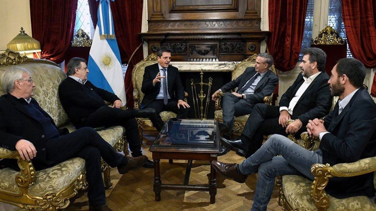 En una reuni&oacute;n con Sergio Massa