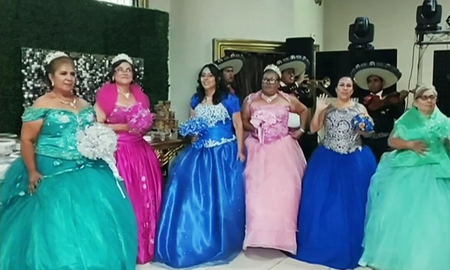 Abuelitas mexicanas hacen su sueño realidad al celebrar su fiesta de quince años Abuelitas mexicanas hacen su sueño realidad al celebrar su fiesta de quince años