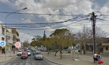 Avenida Freyre: brutal asalto al empleado de una lavandería Avenida Freyre: brutal asalto al empleado de una lavandería