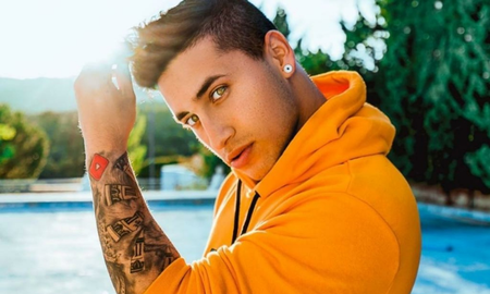 Yao Cabrera es un youtuber uruguayo. Yao Cabrera es un youtuber uruguayo.