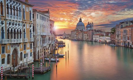 Ciudad italiana ofrece casas gratis. Ciudad italiana ofrece casas gratis.