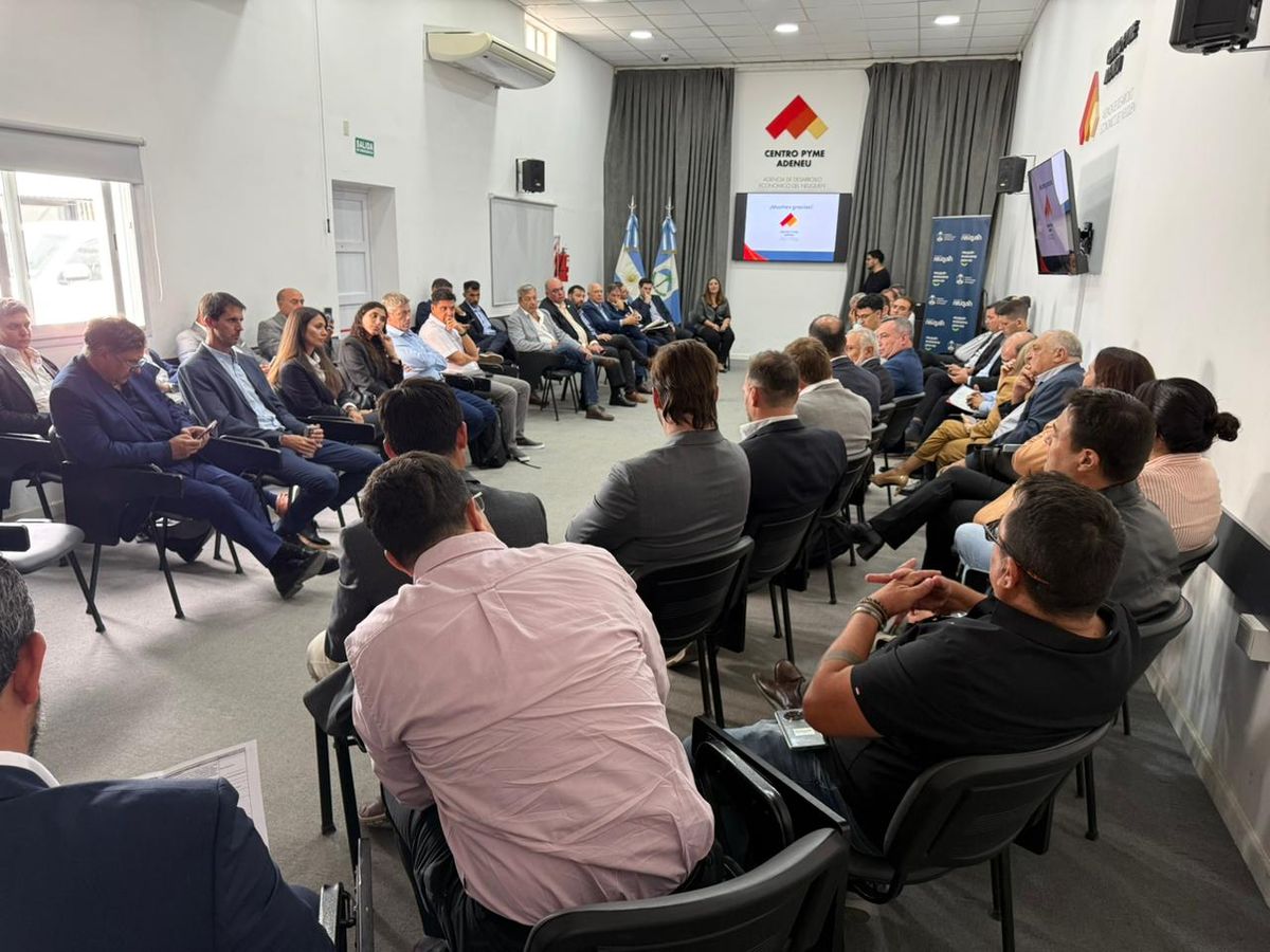 Una comitiva de empresarios de Santa Fe viajó a Neuquén para participar de un encuentro para fortalecer la alianza estratégica entre ambas provincias.