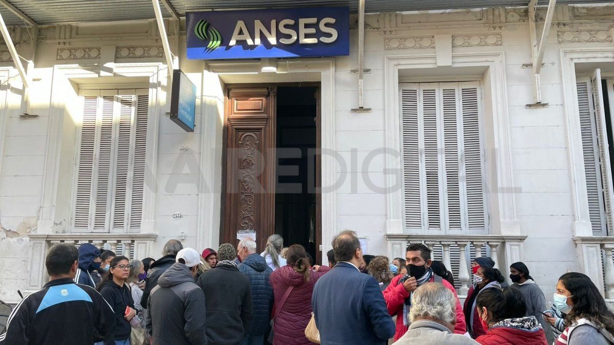 La sede local de Anses recib&iacute;a varias consultas la semana.