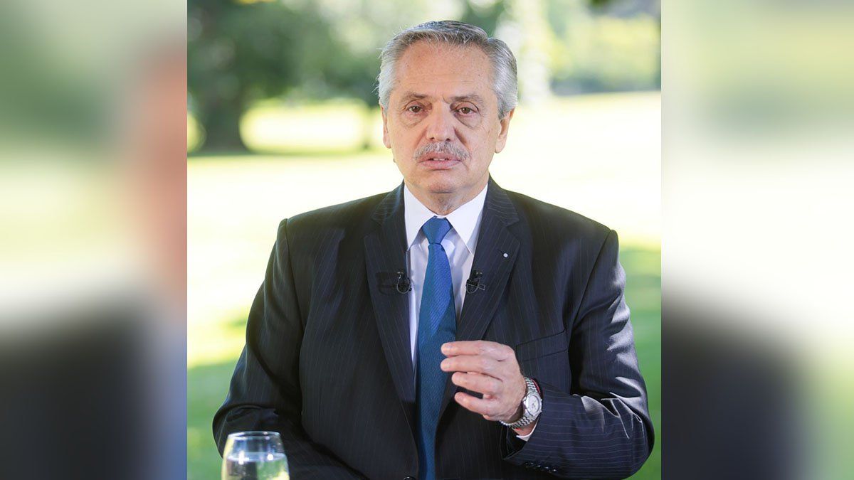 Argentina alcanzó un acuerdo con el FMI para reestructurar los pagos de una deuda por US$ 45.000 millones, anunció el viernes el presidente Alberto Fernández.