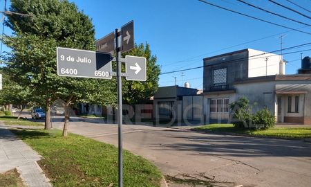 Barrio Jardín Mayoraz: violento intento de asalto a una mujer de 60 años Barrio Jardín Mayoraz: violento intento de asalto a una mujer de 60 años