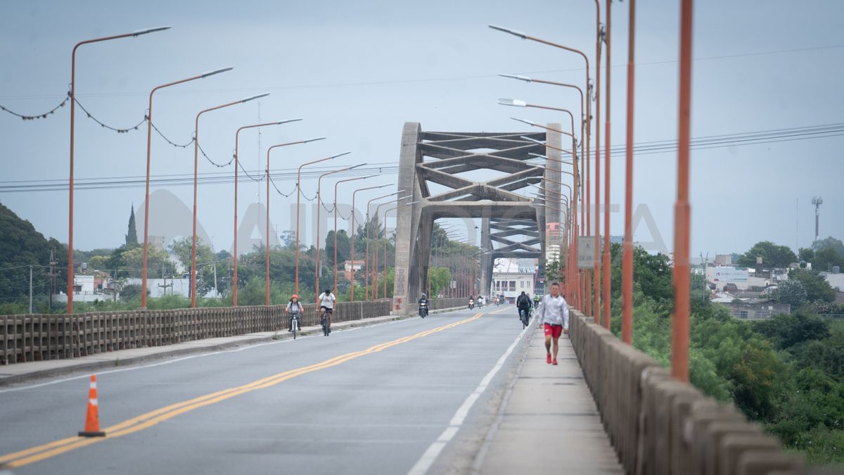 "La obra del Puente Carretero va a ser un tema particular de Santa Fe y Santo Tomé", señaló el intendente.