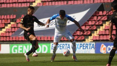 Torneo de la Liga Profesional: Colón derrotó 1-0 a Godoy Cruz con un golazo de Cristian Ferreira