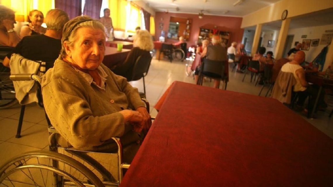 Confirmaron 19 casos de coronavirus en un geriátrico