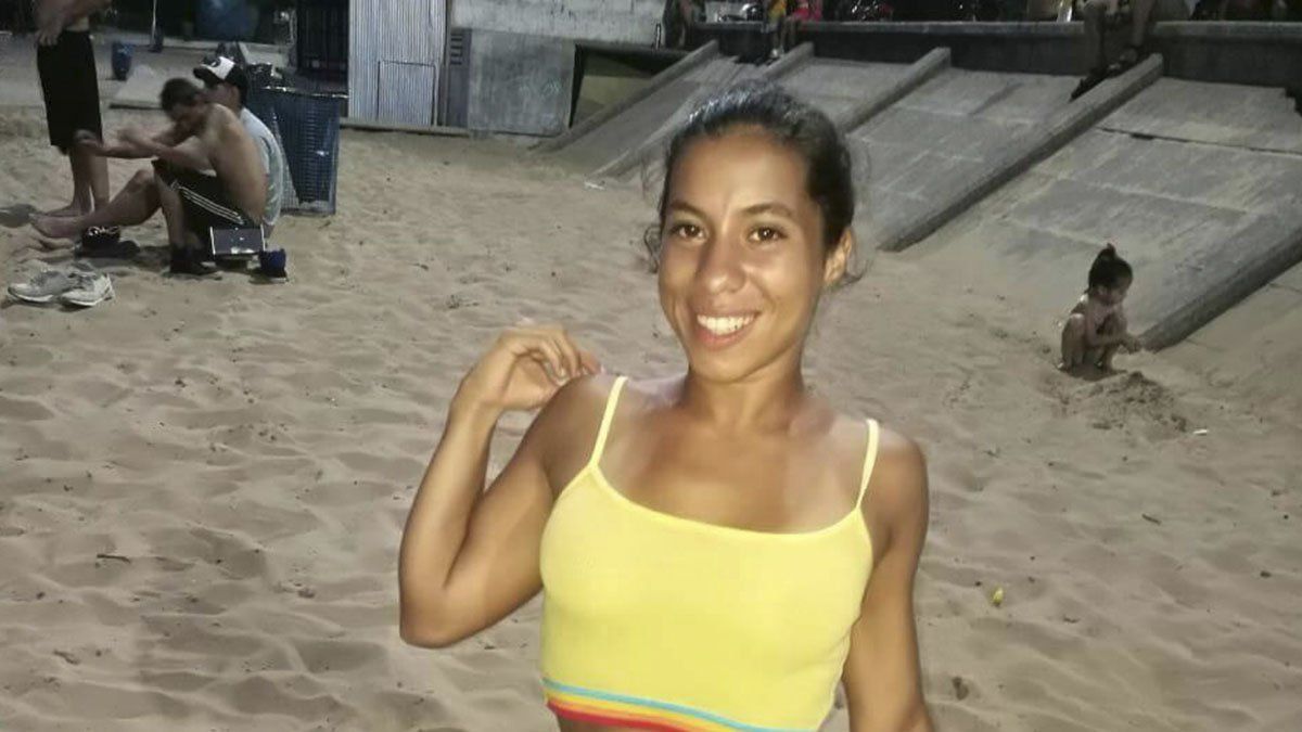 Melani tenía 21 años. Era instructora de baile y vivía en una pensión de la ciudad de Rosario desde hacía seis meses. 