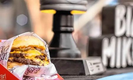 Burgerpalusa reunió a más de 13.000 personas y definió las hamburguesas más destacadas del país Burgerpalusa reunió a más de 13.000 personas y definió las hamburguesas más destacadas del país
