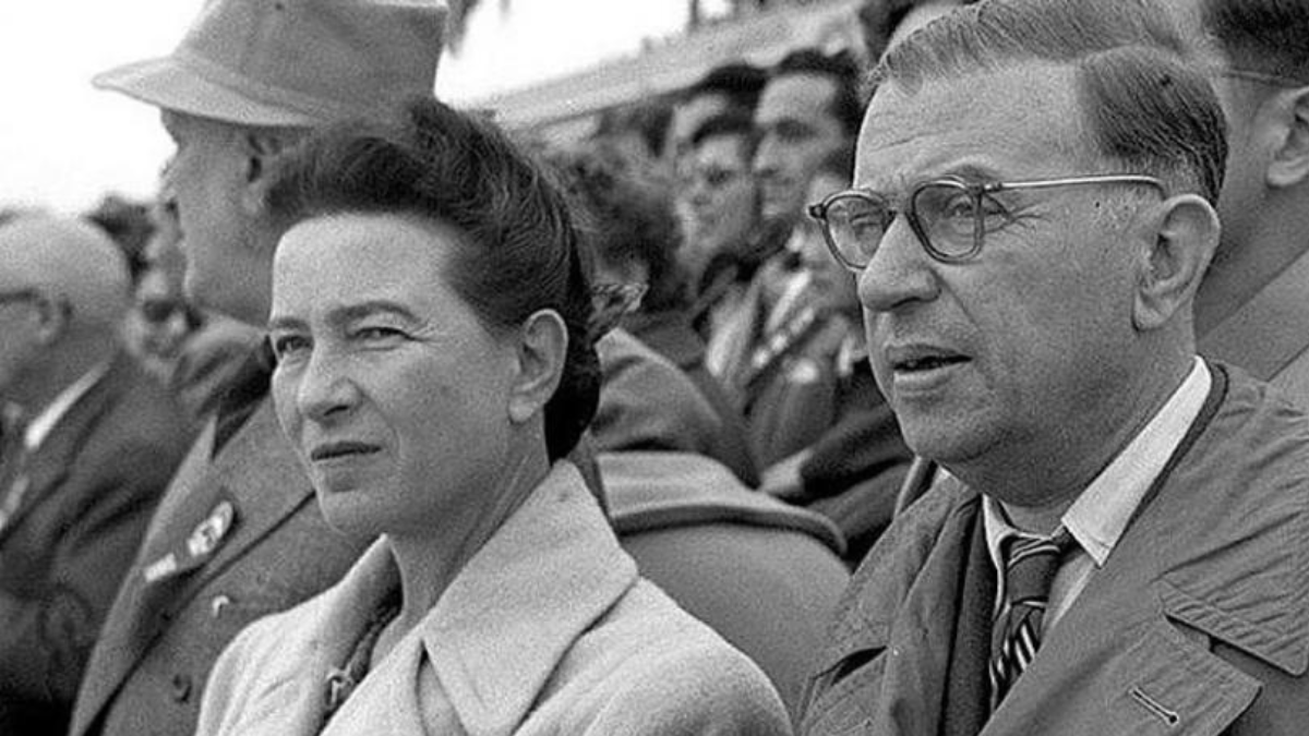 Simone de Beauvoir junto a Jean- Paul Sartre.
