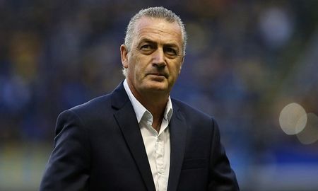 Gustavo Alfaro se despidió de manera emotiva de la selección de Ecuador, luego de un gran papel en las Eliminatorias Sudamericanas que le valieron la clasificación al Mundial Qatar 2022. Gustavo Alfaro se despidió de manera emotiva de la selección de Ecuador, luego de un gran papel en las Eliminatorias Sudamericanas que le valieron la clasificación al Mundial Qatar 2022.