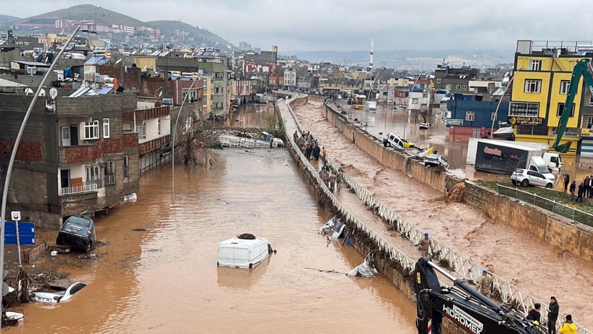Otra nueva tragedia en Turquía: al menos 14 personas murieron y otras 5 están desaparecidas por inundaciones