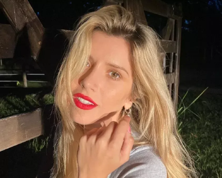 La bailarina mandó al frente a varios futbolistas que le escriben constantemente.&nbsp;