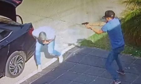 Mauricio Cordara recibió nueve impactos de bala a corta distancia y todo fue registrado por una cámara de seguirdad. Mauricio Cordara recibió nueve impactos de bala a corta distancia y todo fue registrado por una cámara de seguirdad.