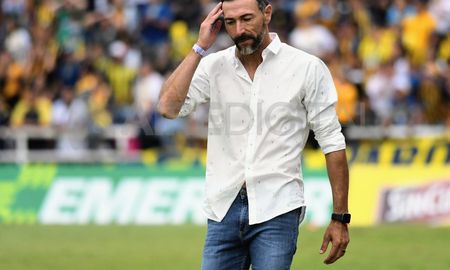 Luego de la derrota en el clásico rosarino, Cristian González dejó de ser el DT de Rosario Central. Luego de la derrota en el clásico rosarino, Cristian González dejó de ser el DT de Rosario Central.