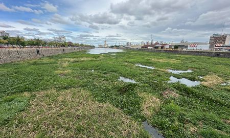 Un nuevo hidrómetro, instalado sin aviso en el dique 2 del puerto de Santa Fe, hizo que la altura del río bajara 16 centímetros (foto ilustrativa).&nbsp;