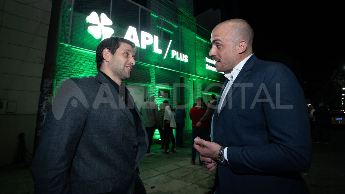 Pablo Waisman, socio fundador de APL, con Lucas Vergara, dueño de APL Plus. Pablo Waisman, socio fundador de APL, con Lucas Vergara, dueño de APL Plus.