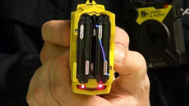 La Policía de Santa Fe volvió a utilizar las pistolas Taser
