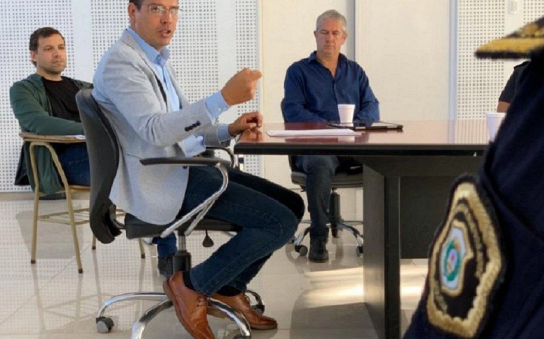 Intendentes salen a desalentar la llegada de turistas en la costa: Que no venga nadie