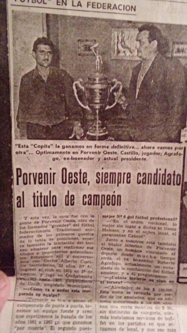 Tito Agrafogo (a la derecha en la foto) también fue presidente del Club El Porvenir del Oeste, del barrio Santa Rosa de Lima de esta capital. El recordado entrenador falleció el 12 de febrero de 1991, a los 66 años.
