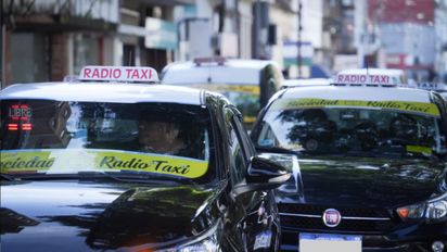 Aumentan los taxis en Santa Fe: nuevas tarifas desde este sábado y otra suba en julio próximo